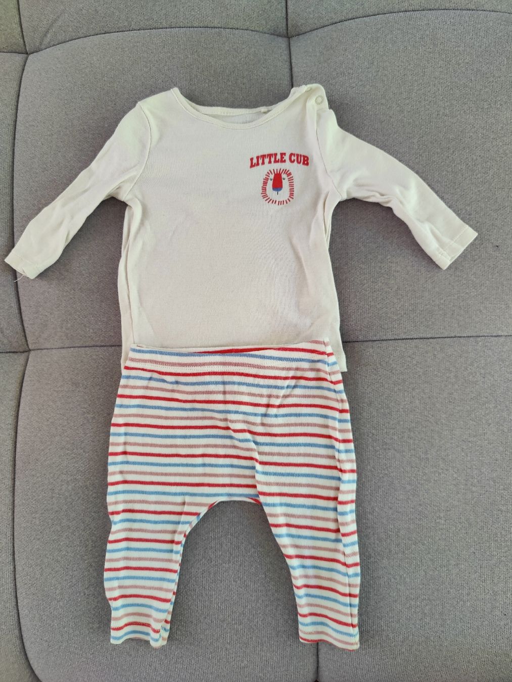 Lotti & Set di vestiti: Baby outfit – Usato da Wetzikon ZH venduto da mar_5xmy