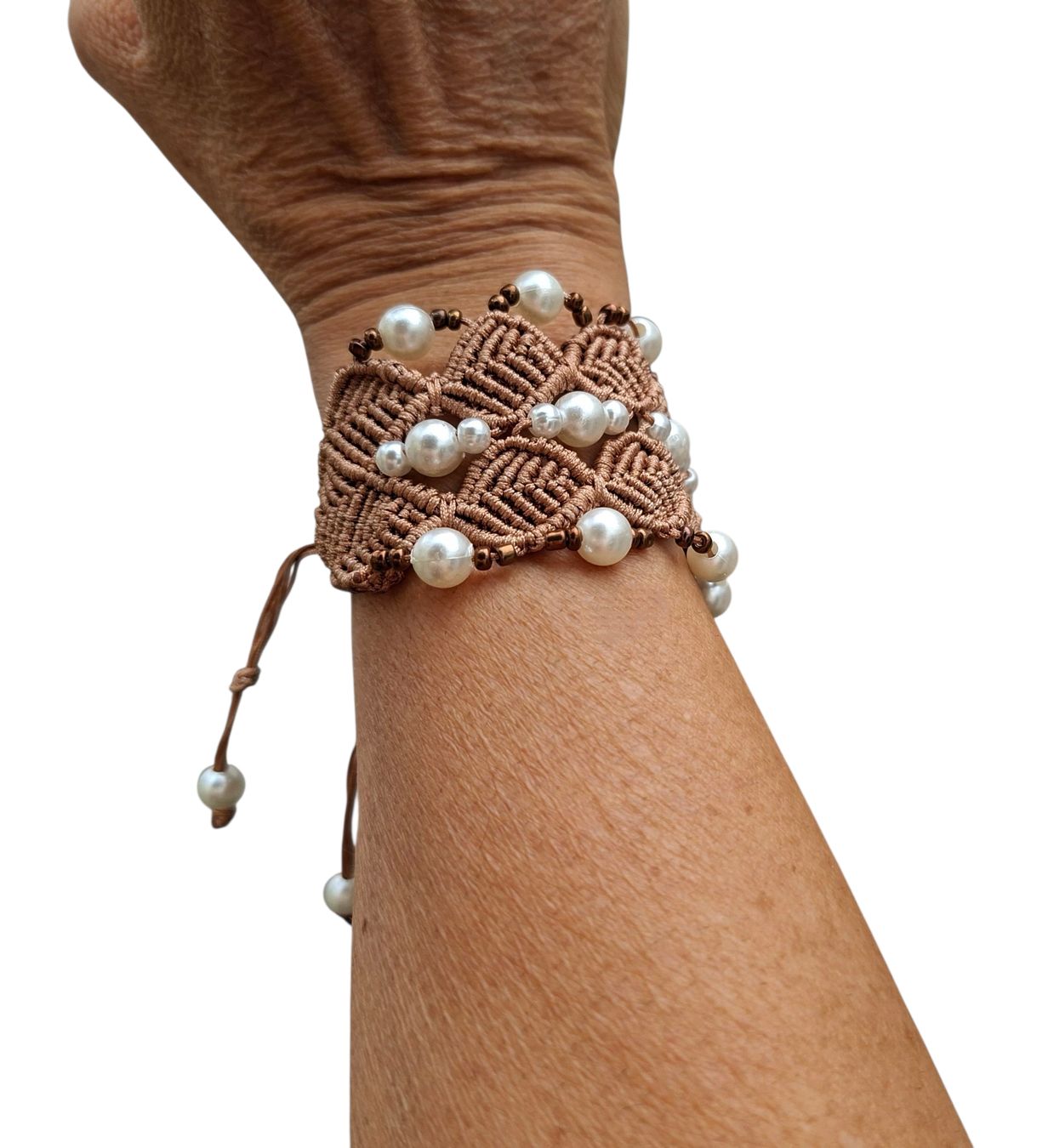 Bracciali & Braccialetti: Breites-exklusives-handgemachtes Makramee Armband mit Perlen – Nuovo (secondo la descrizione) da Luzern venduto da Bbig 3