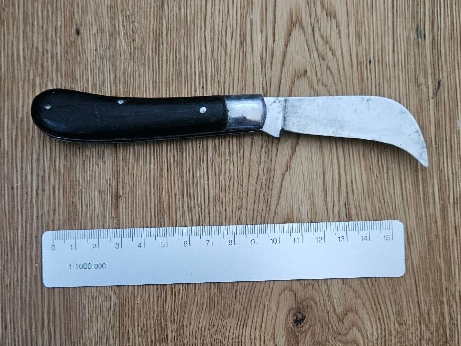 Taschenmesser: Robustes Taschenmesser Facom France – Gebraucht aus Bern von Respirit 3