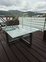 Satztisch im Glas/metal