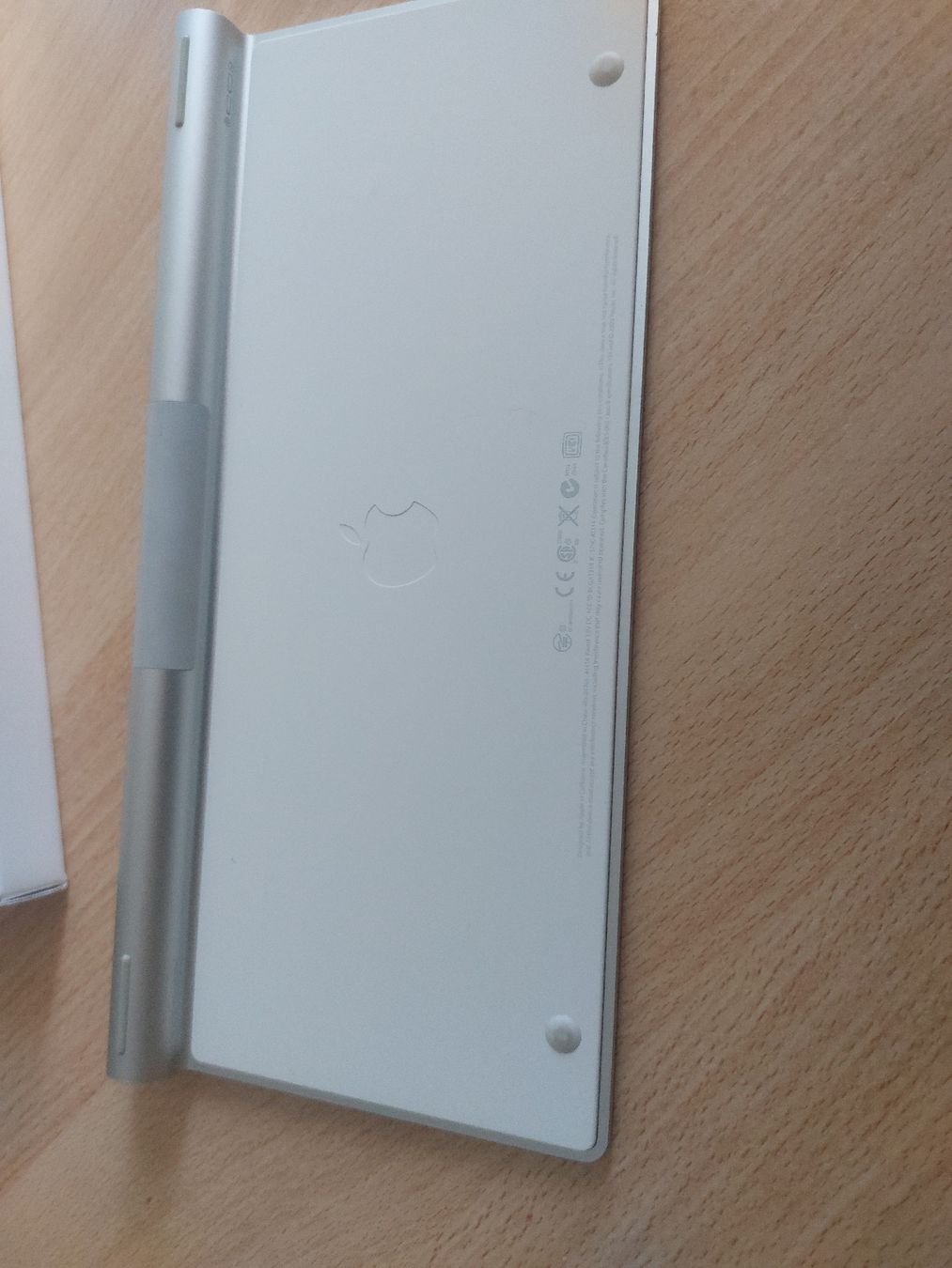 Souris: Apple Magic Keyboard und Magic Mouse – D'occasion à Zürich par alt_r7kl 1