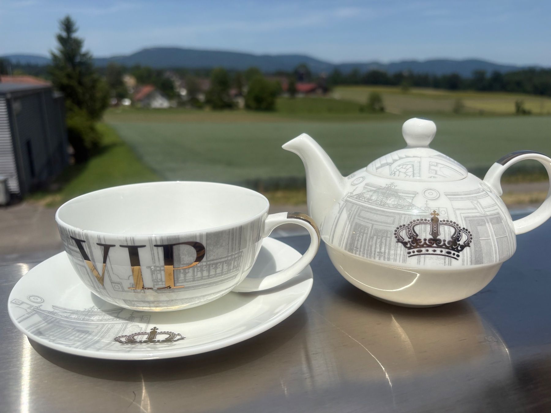 Teiere: Teekanne mit Tasse – Usato da Aarwangen venduto da kah_79t5 1