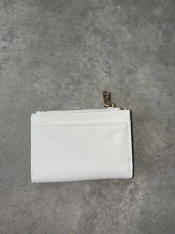 Stradivarius Portamonete: PORTE-MONNAIE STRADIVARIUS BLANC – Usato da Constantine venduto da san_nmr2 1