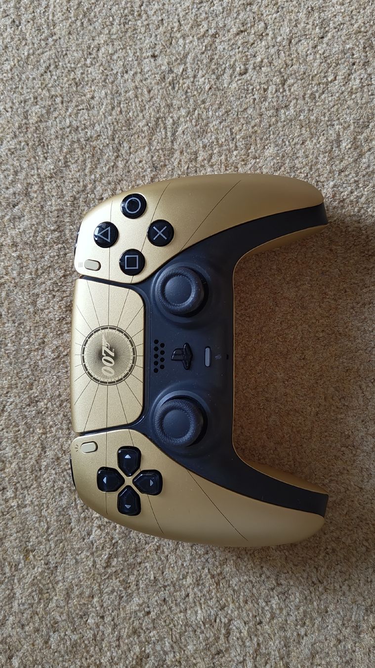 Sony Controller: PS5 Sony DualSense Controller 007 Gold Limited Edition – Neu (gemäss Beschreibung) aus Glattbrugg von har_jgc7 2