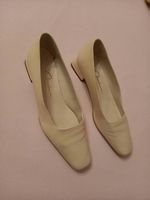 Chaussures de mariée comme neuves