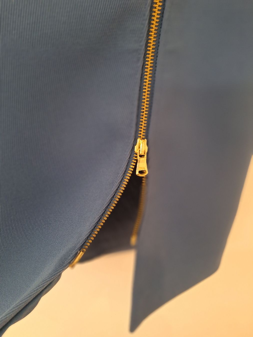 J.Crew Röcke: J. Crew Pencil Skirt, Blue with Gold Zipper Detail – Gebraucht aus Cham von Drukkerij 1