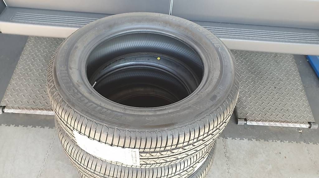 Pneus & Kompletträder: Bridgestone 195/65 R16 92V – Gebraucht aus Aurigeno von Garage4wd 1