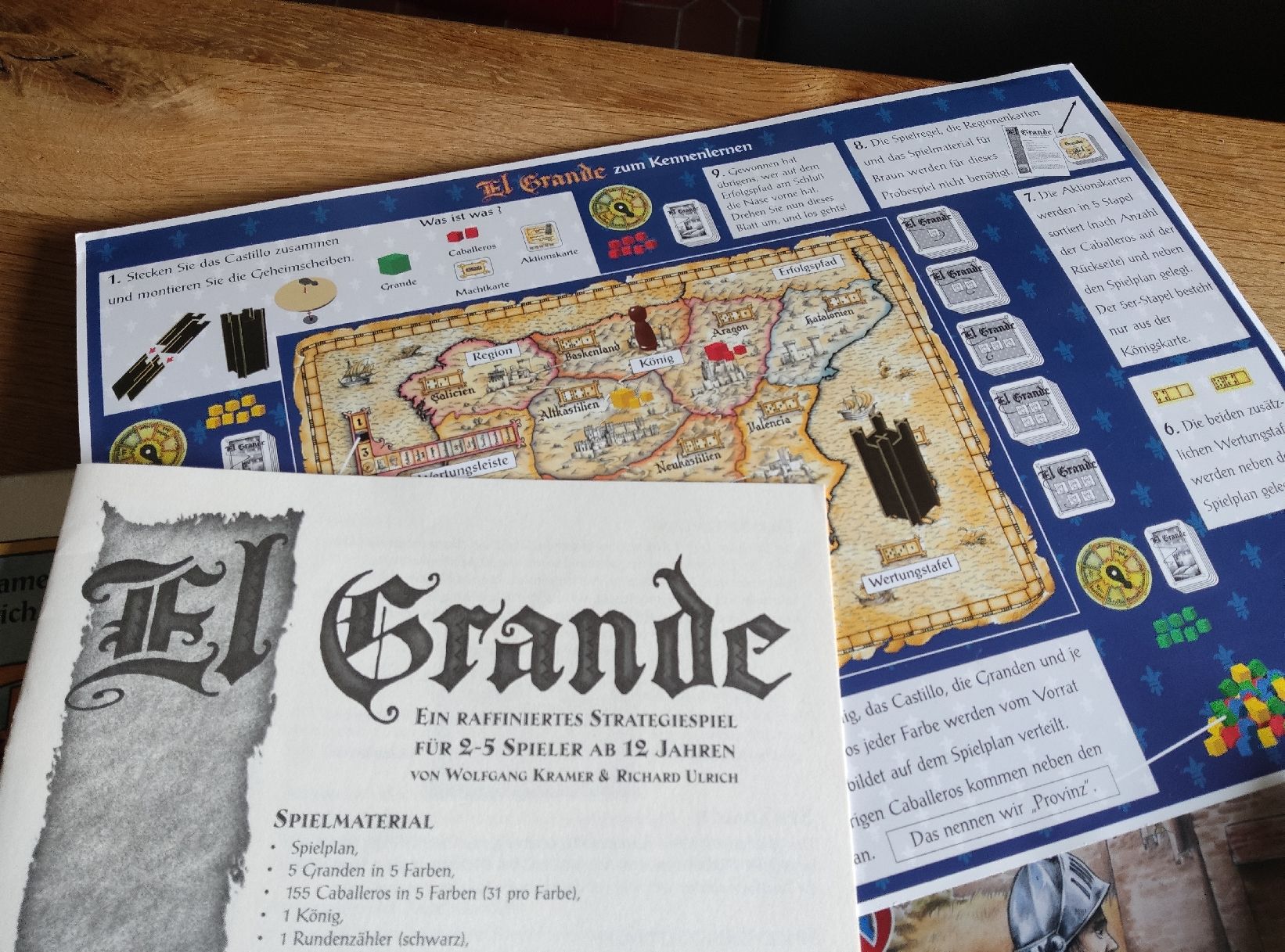 Spiele: Bundle mit El Grande & Carcassonne in stabiler Metall-Box – Gebraucht aus Zofingen von Justice79 6