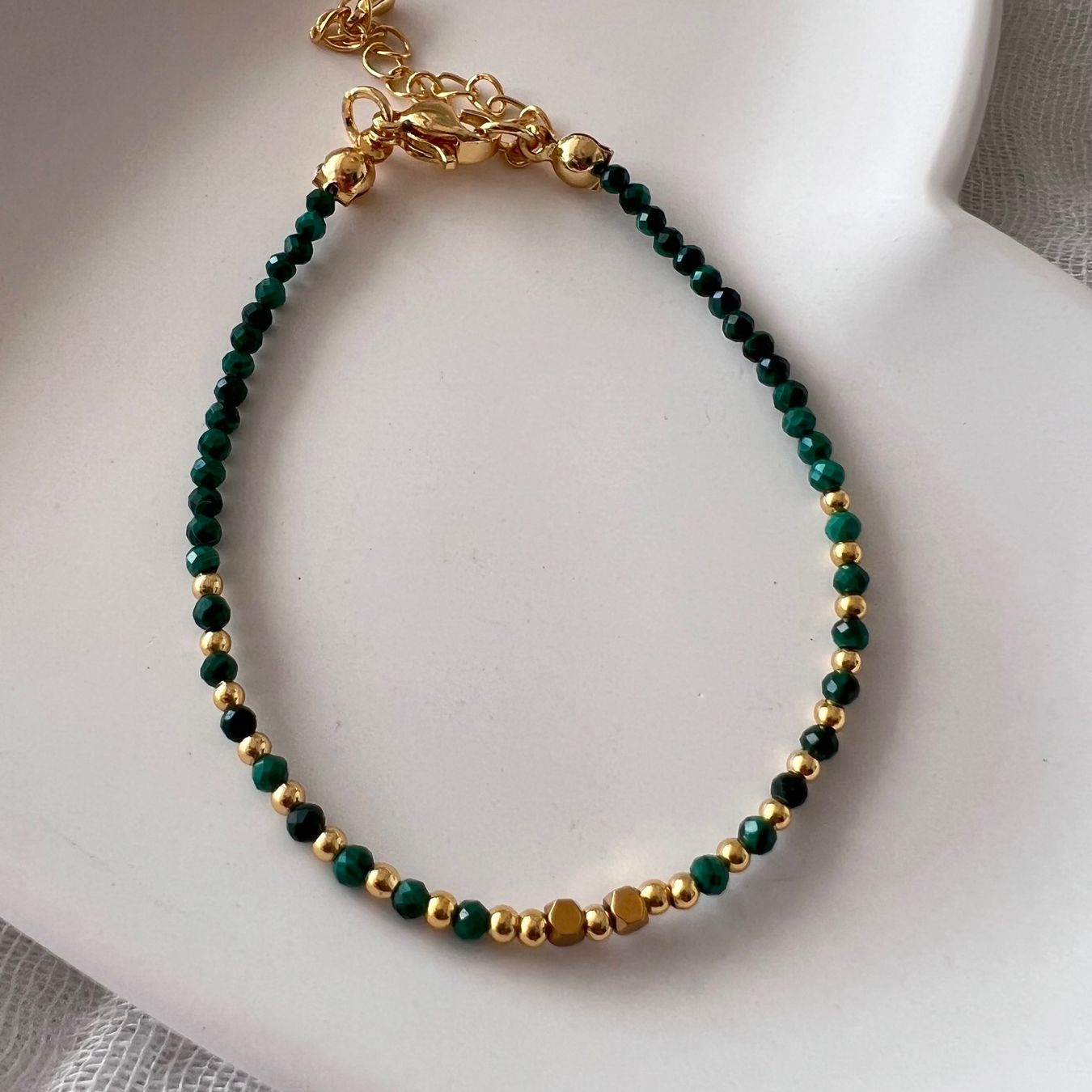 Bracciali & Braccialetti: Bracelet en malachite véritable – Nuovo e nell'imballaggio originale da Pully venduto da sunaddict 2