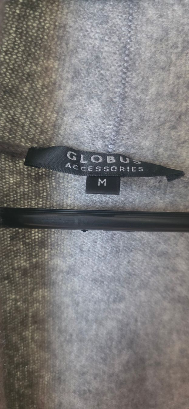 Globus Giacche: 100% Cashmere Strickjacke, grau, Grösse M Globus – Usato da Wädenswil venduto da Minerva01 1