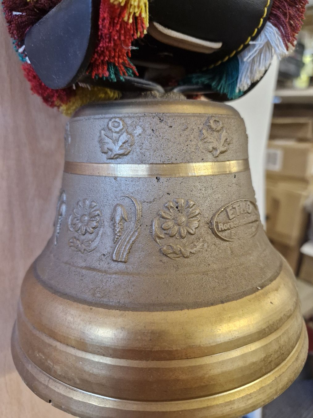 Cloches & sonnailles: Glocke Treichel – D'occasion à Guarda par rue_bpd7 3