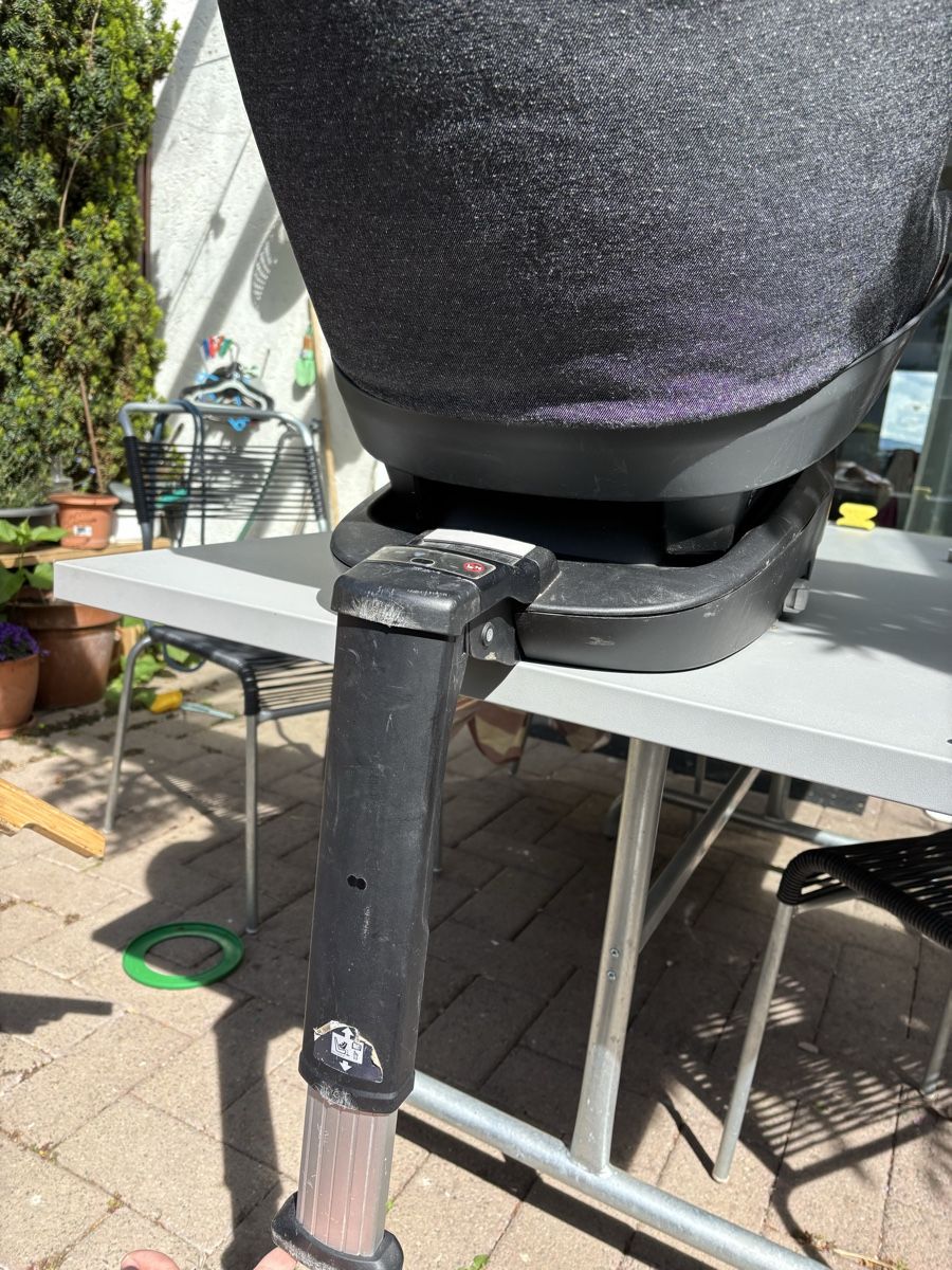 Maxi-Cosi Seggiolini per auto: Maxi Cosi 2wayFix mit Pebble Plus – Usato da Luzern venduto da fhaas 2