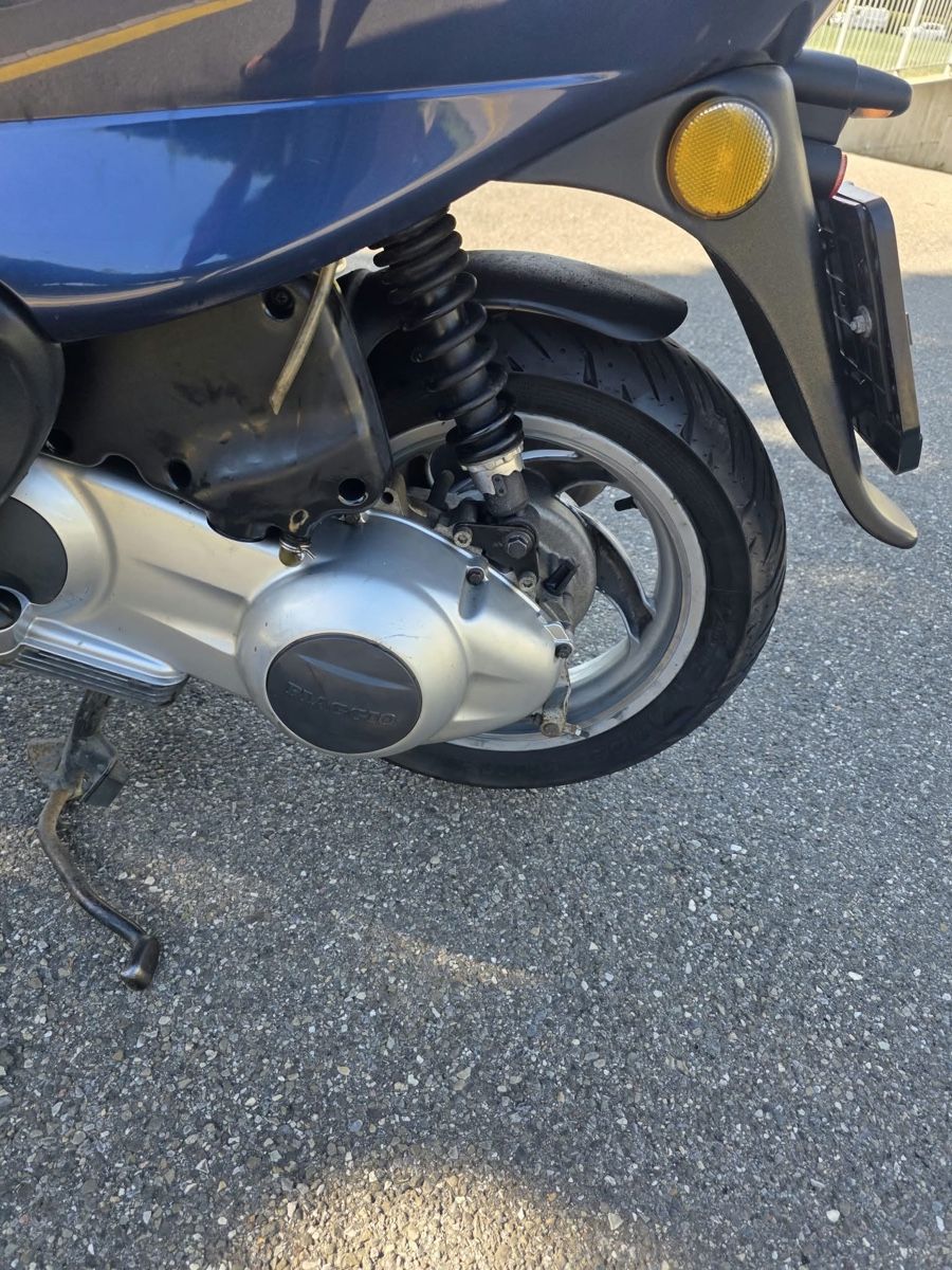 Piaggio Scooter: PIAGGIO FLY 125 CC – Usato da Winterthur venduto da Fabio_46 7
