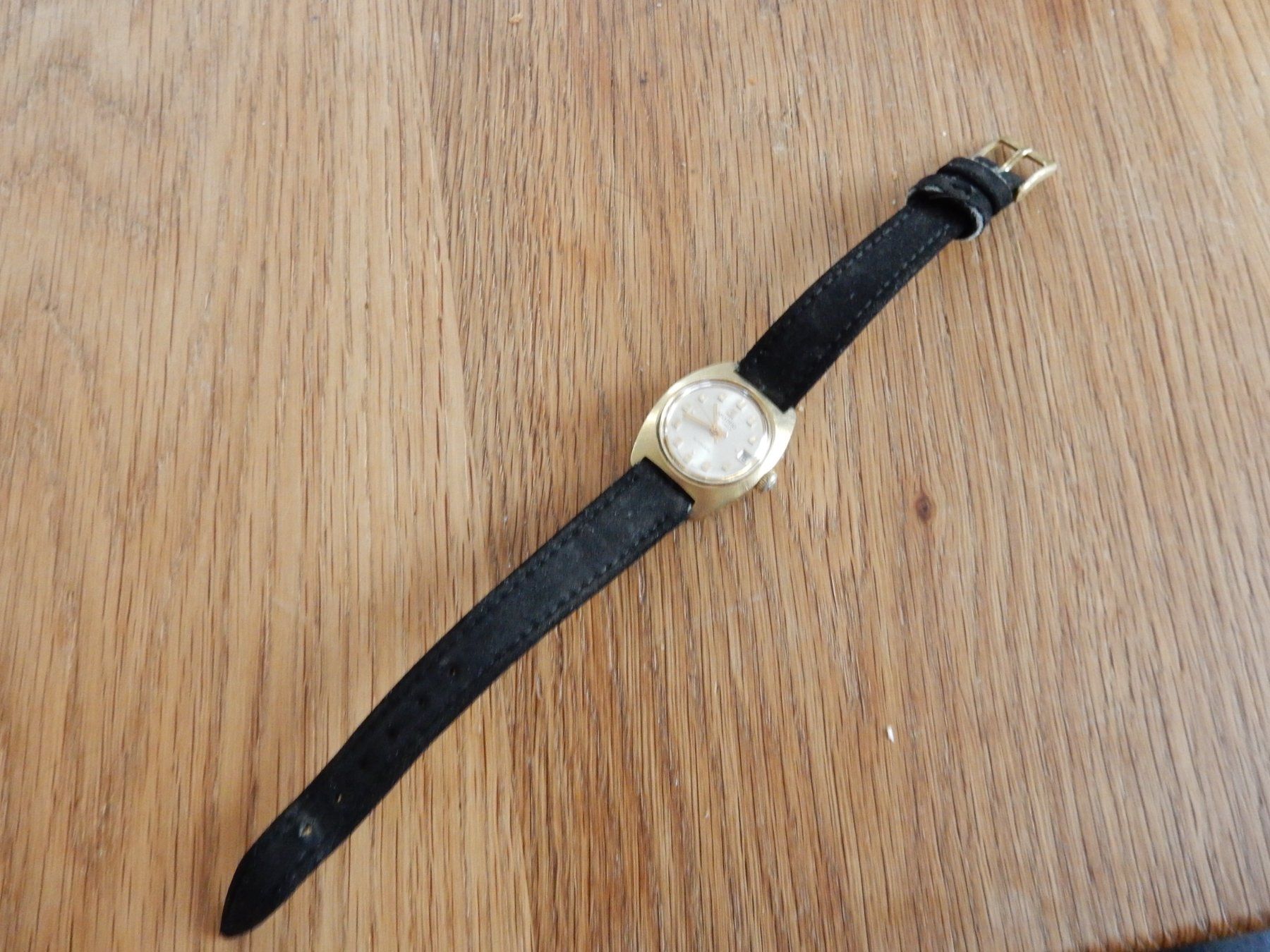 Atlantic Uhren: Atlantic Damen Uhr – Gebraucht aus Balsthal von Subaru11 5