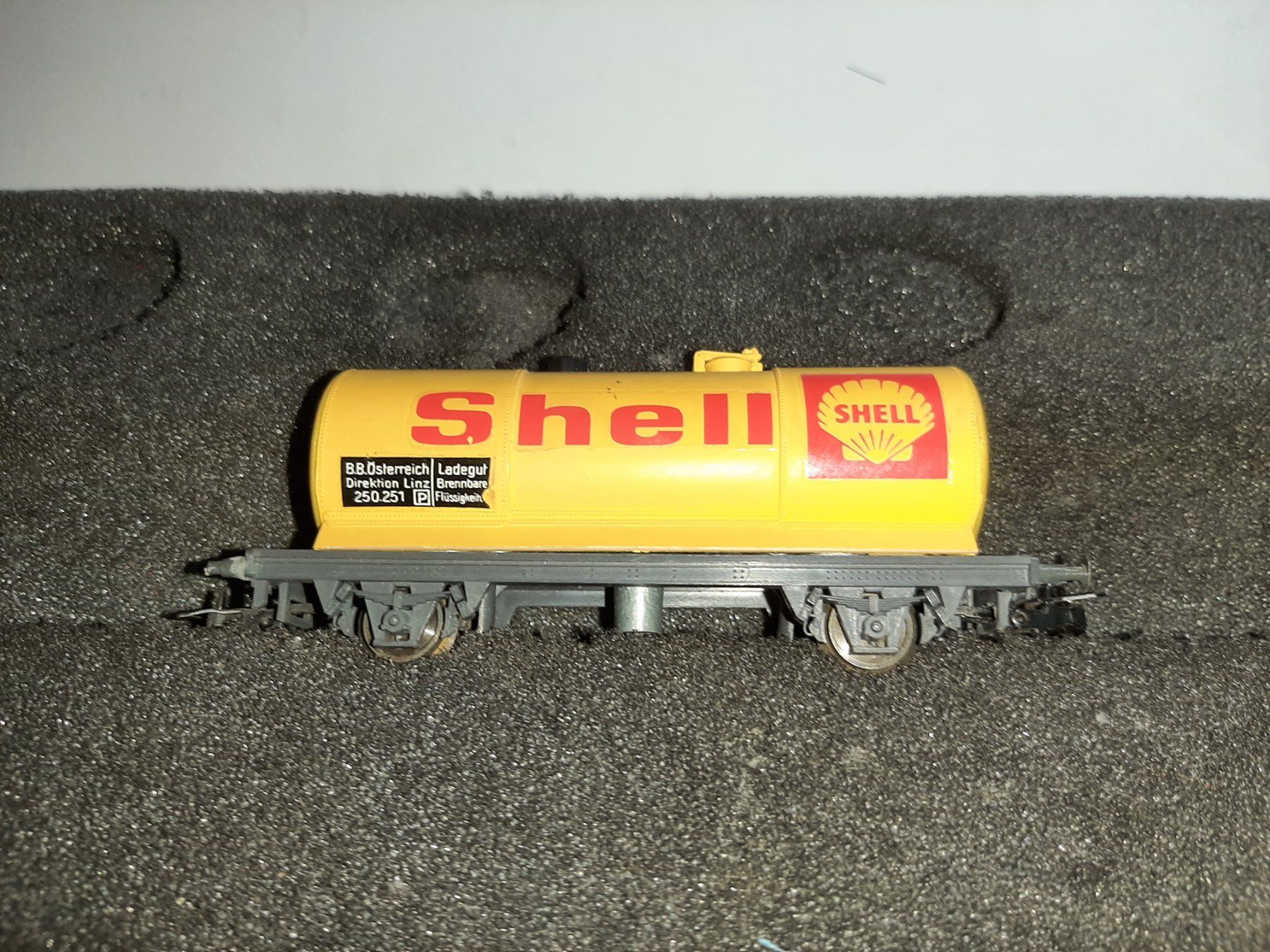 Liliput Trains électriques: LILIPUT SHELL – D'occasion à Avully par RIVALIS 1
