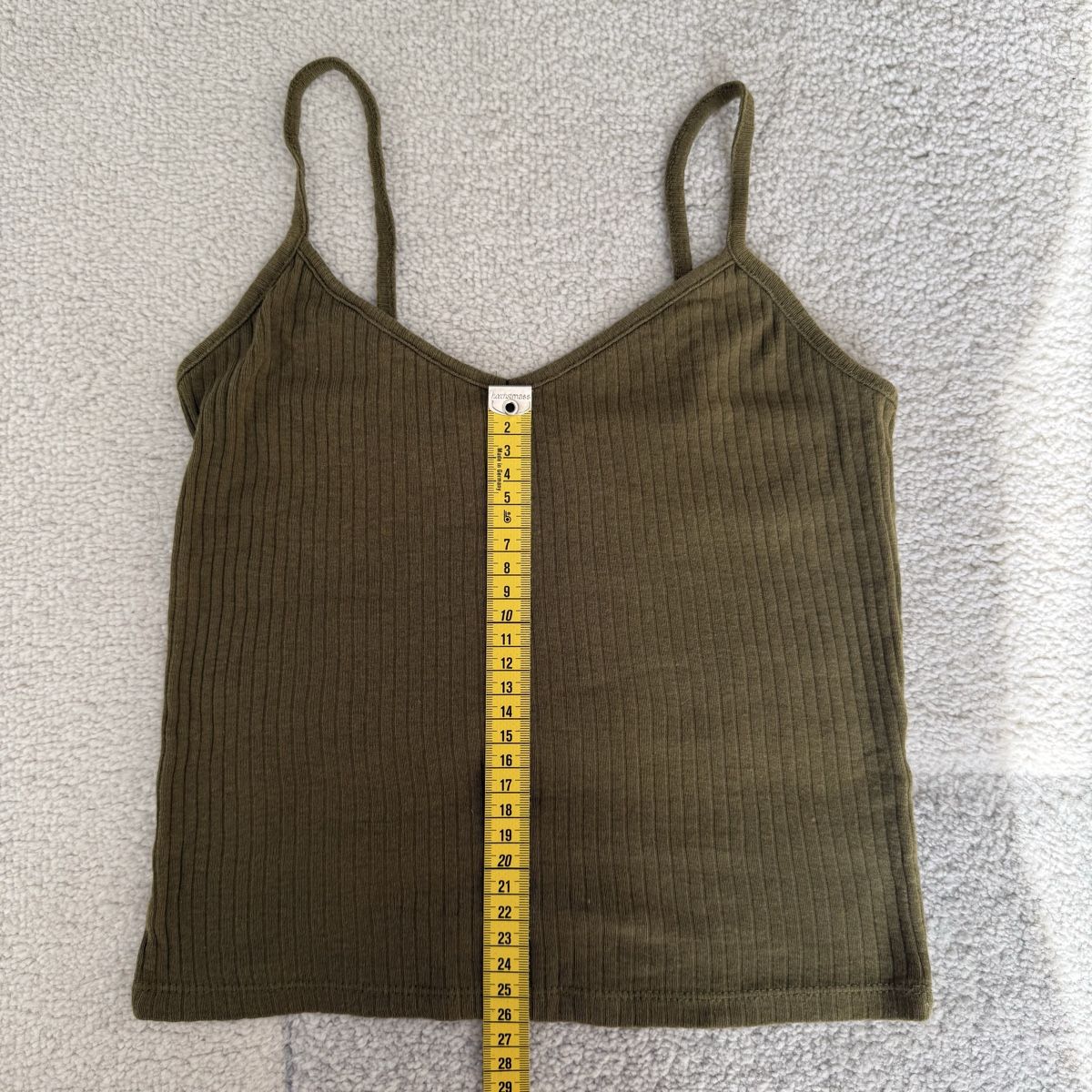 Bershka Top: Olive green tank top - S - Bershka – Nuovo (secondo la descrizione) da Zürich venduto da kru_8dtk 4