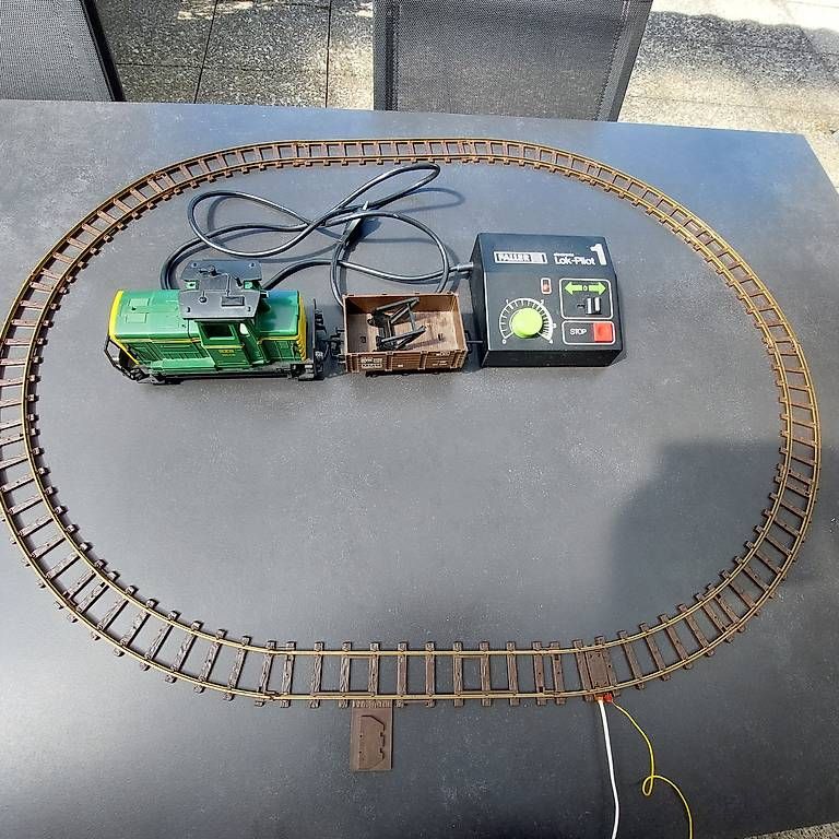 Modelleisenbahnen: Faller e train Lok Pilot Set – Gebraucht aus Birsfelden von yariss 1