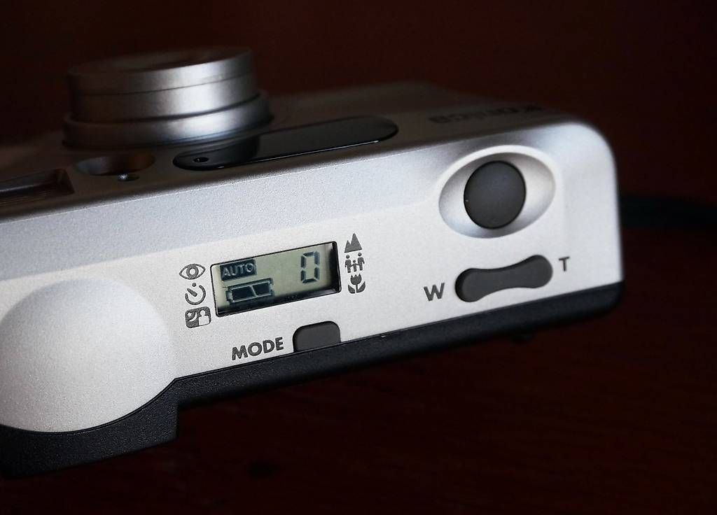 Konica Fotocamera: Konica Z-up 80e "Point and Shoot" 35-80mm TOP – Usato da Spreitenbach venduto da Salesmanship 3
