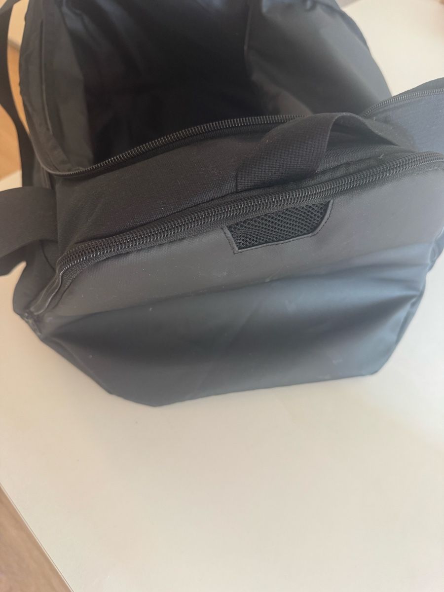 Nike Taschen: Nike sporttasche  – Neu (gemäss Beschreibung) aus Solothurn von ste_r6tq 3