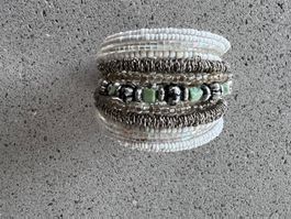 Schöner Perlenarmreif Silber mit Perlen und Türkisen