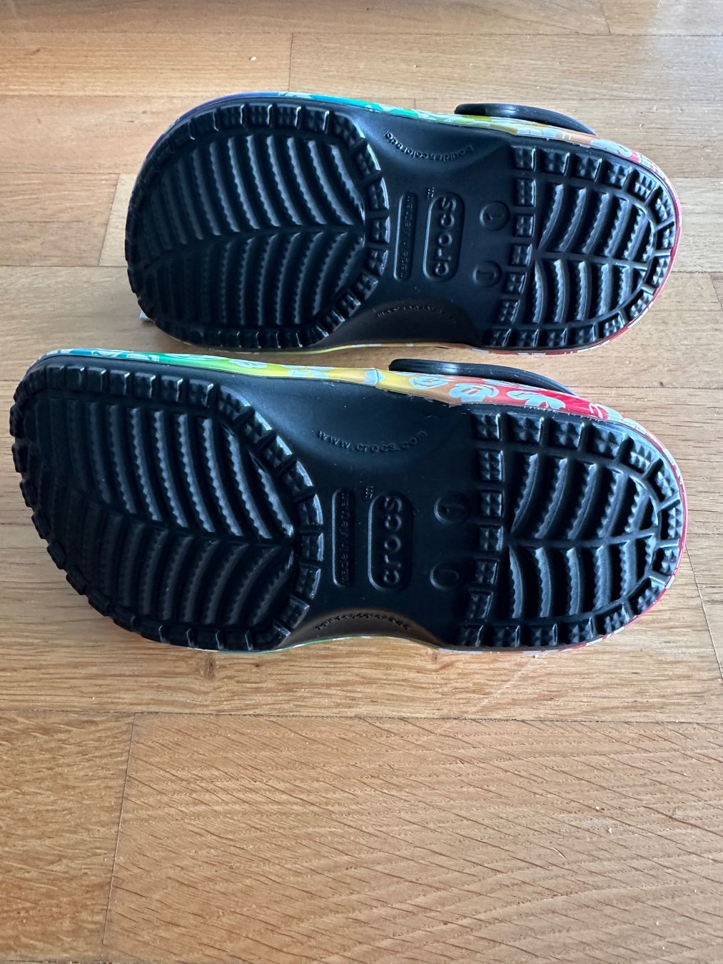 Crocs Scarpe da uomo: NEW CROCS Disney Size 32-33 – Nuovo e nell'imballaggio originale da Montagnola venduto da eva_gm6j 5