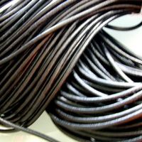 Lederband schwarz 6mm dick ....je Meter