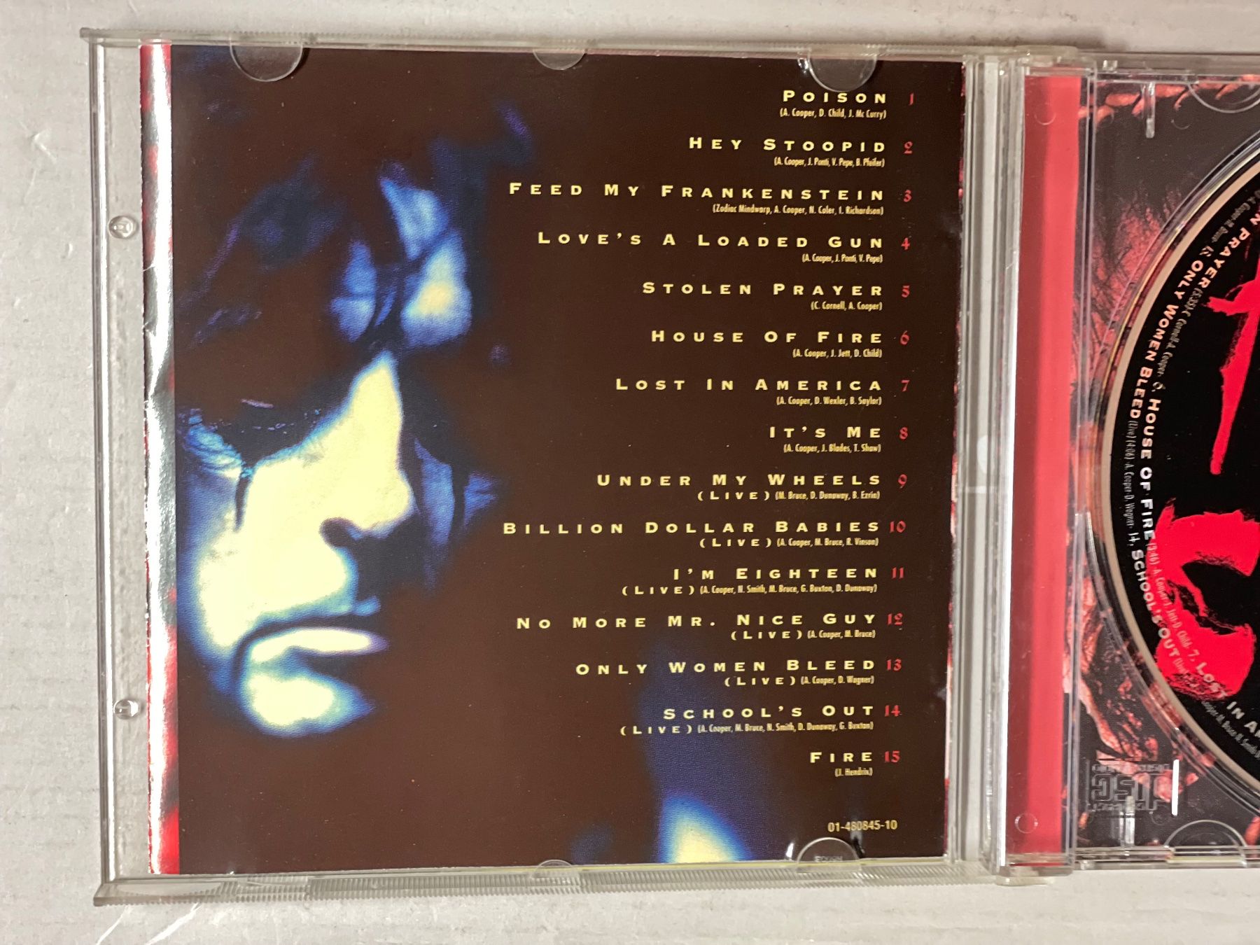CDs: Alice Cooper-The best of – Gebraucht aus Muri b. Bern von AdidasCollector 3
