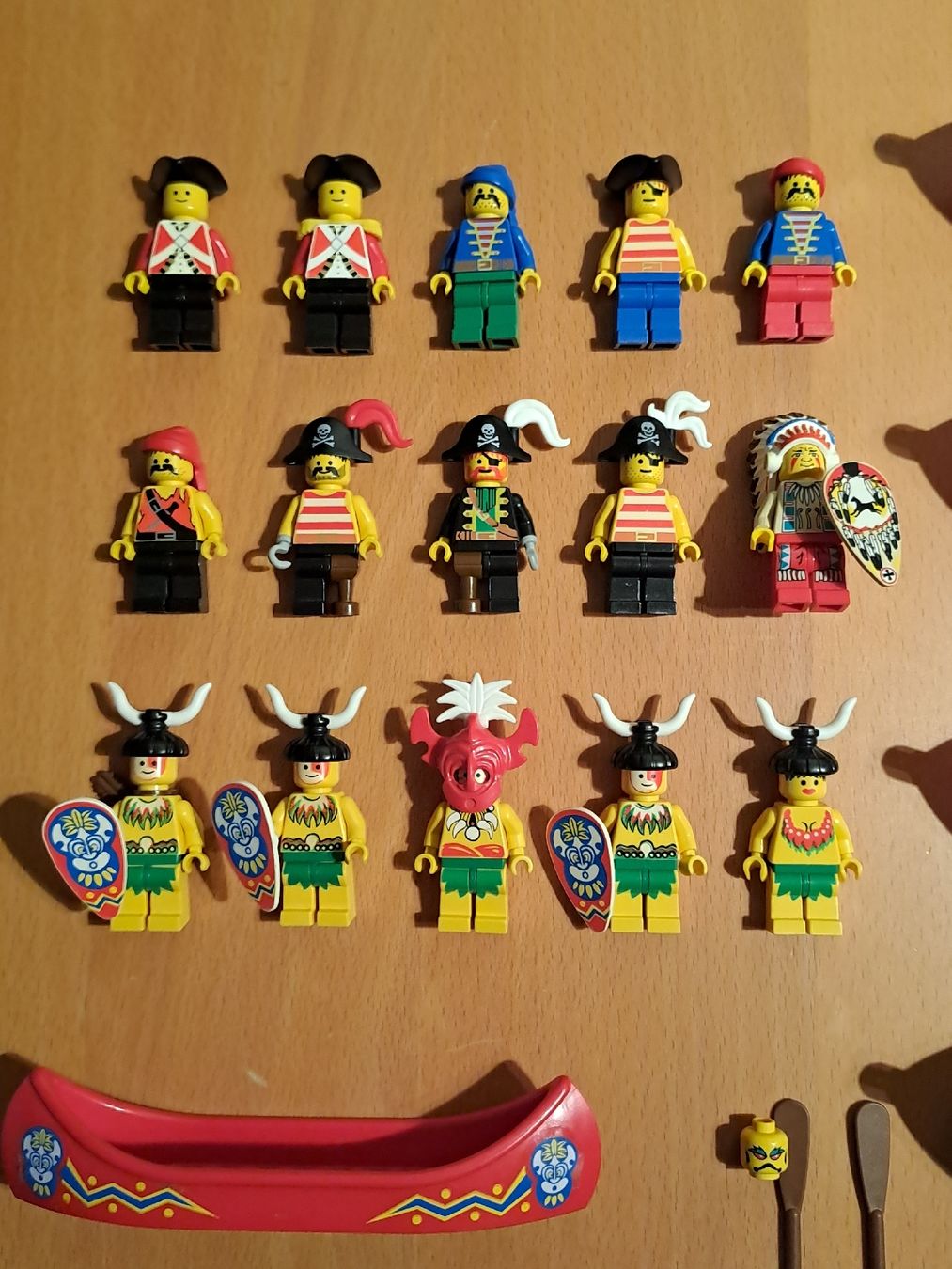 Lego Giocattoli: Diverse Lego Figuren, etc. ab 1Fr.  Versand möglich – Usato da Kestenholz venduto da Knox1973 1