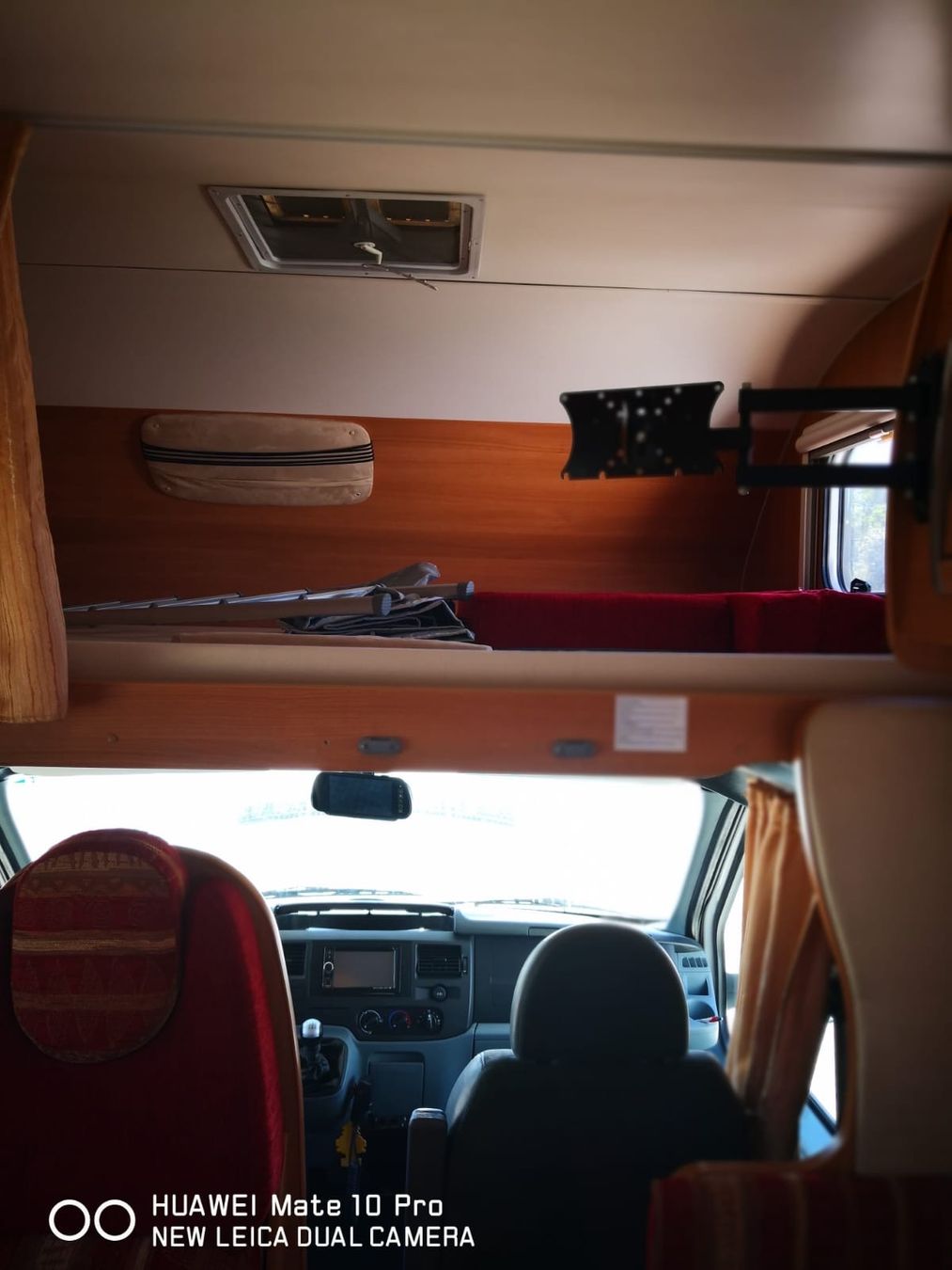 Ford Veicoli da campeggio: Camper Genesis 49 Challenger – Usato da Crans-Montana venduto da pin_lr27 3