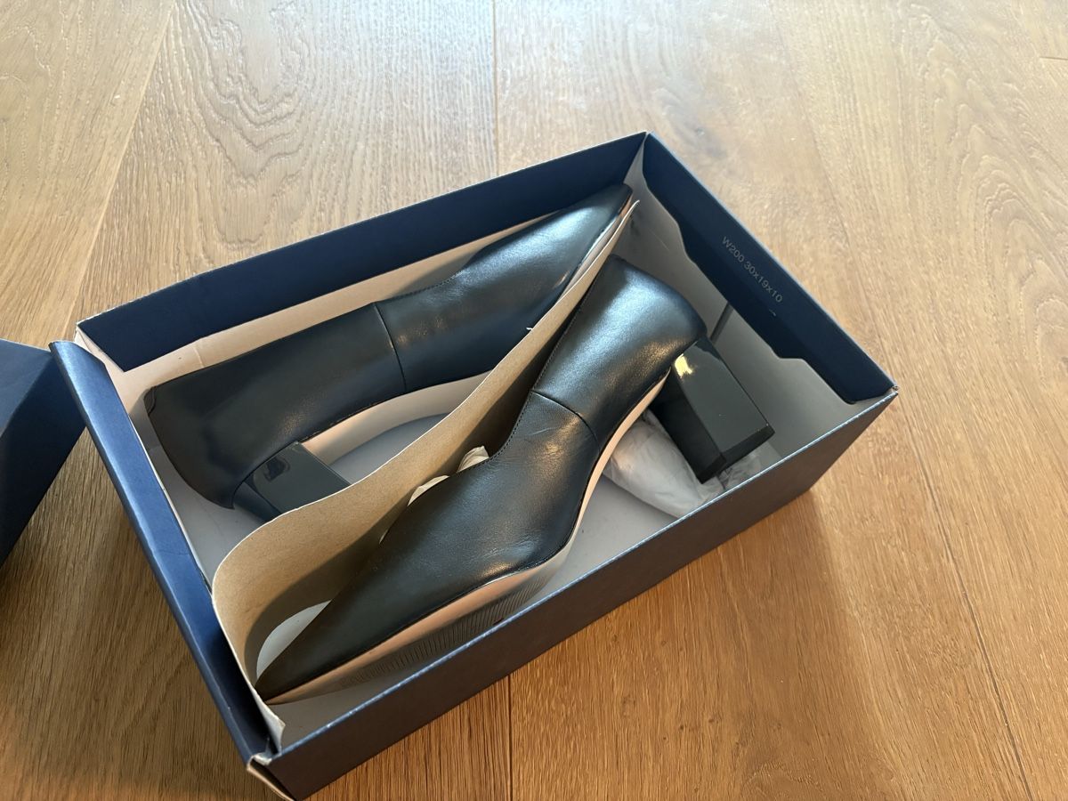 Scarpe da donna: Caprice Ocean Nappa Grösse 40 – Nuovo e nell'imballaggio originale da Wettswil venduto da lovesbikes 3