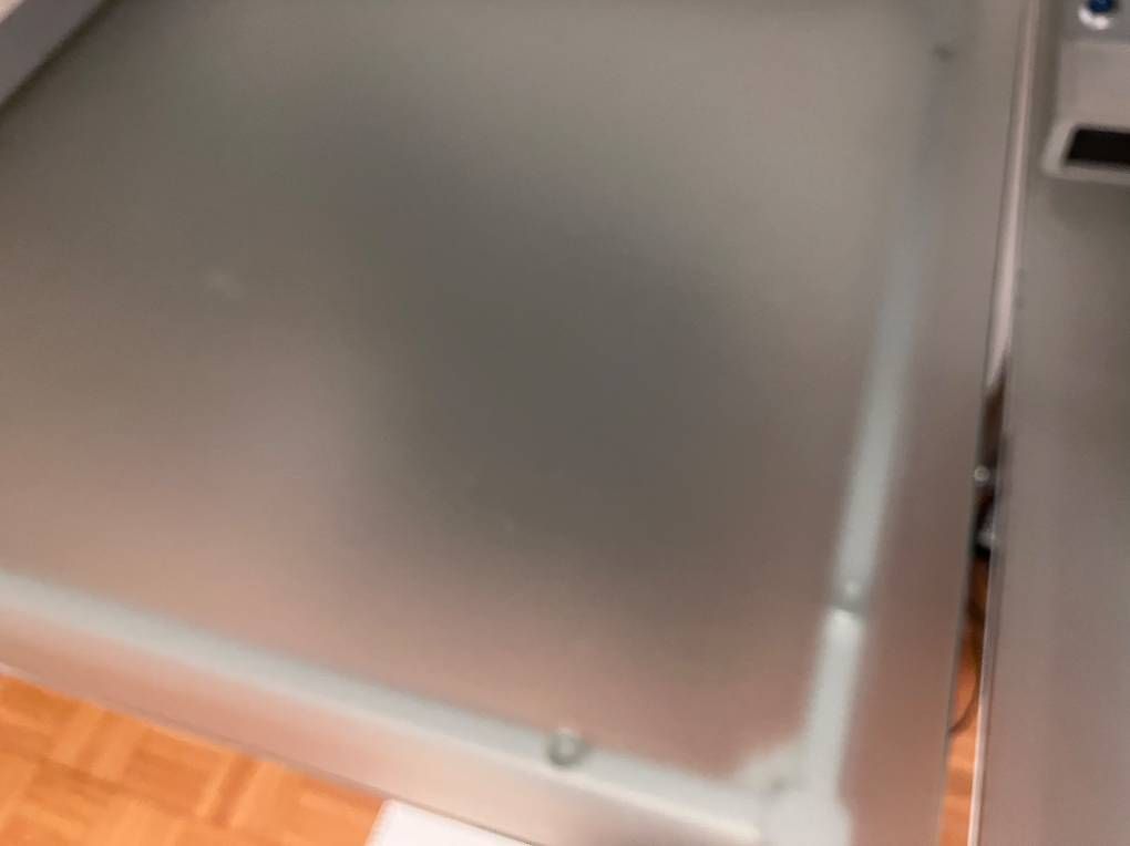 Scrivanie: Bürotische und Tablar glas – Usato da Zürich venduto da Eig-korn29 2