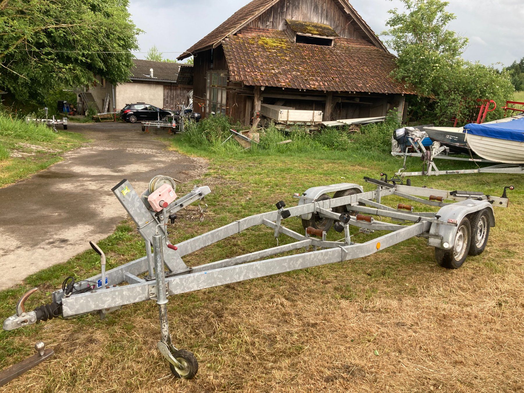 Huwyler Rimorchi: Bootstreiler Huwyler HU 2400 – Usato da Allmendingen b. Bern venduto da fordmustang1 2