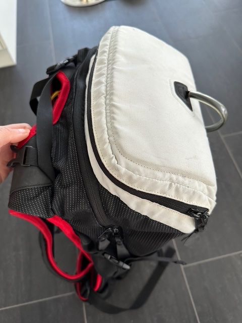 Zaini: Arva Rescuer 27 backpack – Usato da Dallenwil venduto da ZD2019 9
