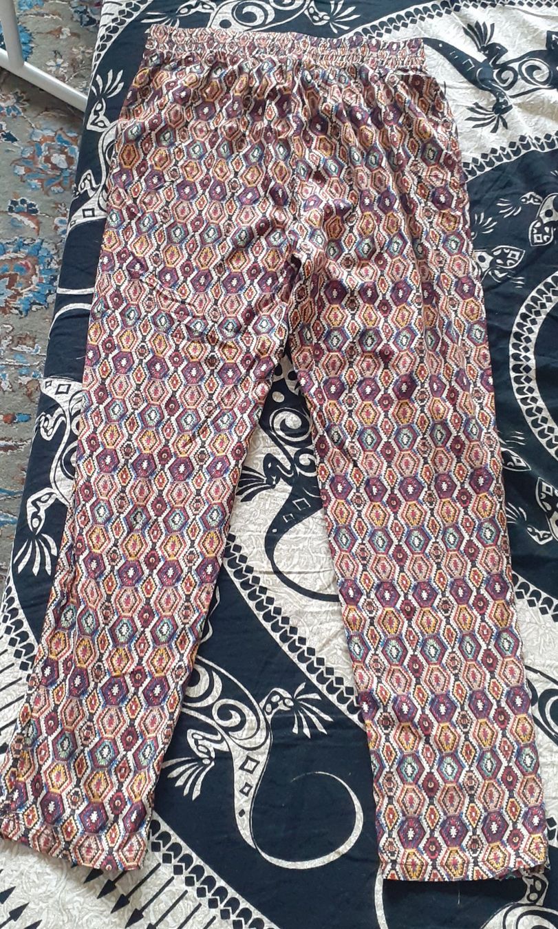 Pantaloni: Aimite Stoffhose, S/M – Usato da Bern venduto da Solarsystem 2