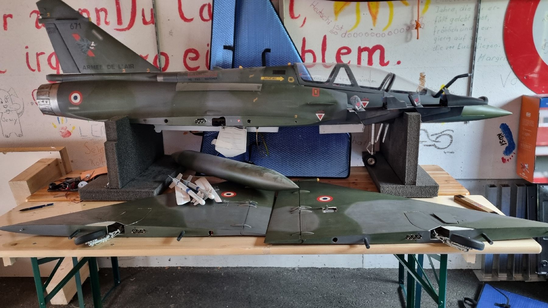 RC Kits de montage: Mirage von Feibao – D'occasion à Balsthal par preis.wert