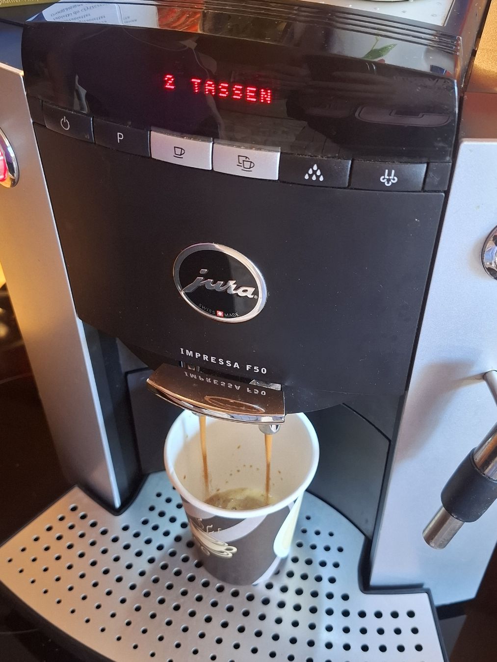 Jura Macchine per caffè & Macchine per espresso: Kaffeemaschine Jura – Usato da Alchenflüh venduto da Hady87 1