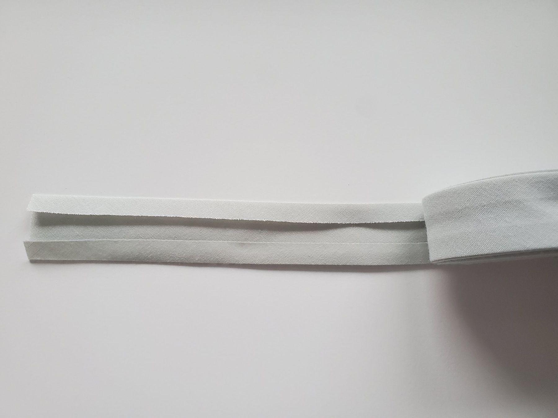 Tessuti: Schrägband, Grau, 2cm breit, 7m Länge – Nuovo (secondo la descrizione) da Lanzenhäusern venduto da Ulika 1