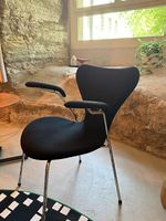Fritz Hansen Stuhl Serie 7 Vollpolster Schwarz 