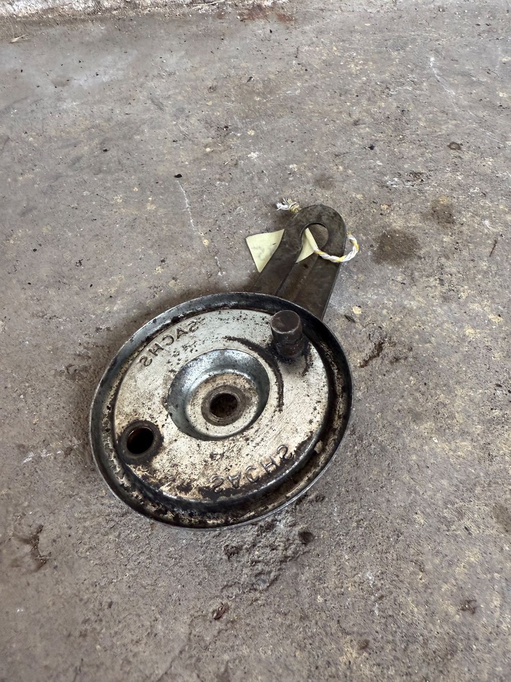Sachs Parti ricambio per ciclomotori: Sachs Mofa Bremsankerplatte – Usato da Fahrni b. Thun venduto da berger_tuning34 3