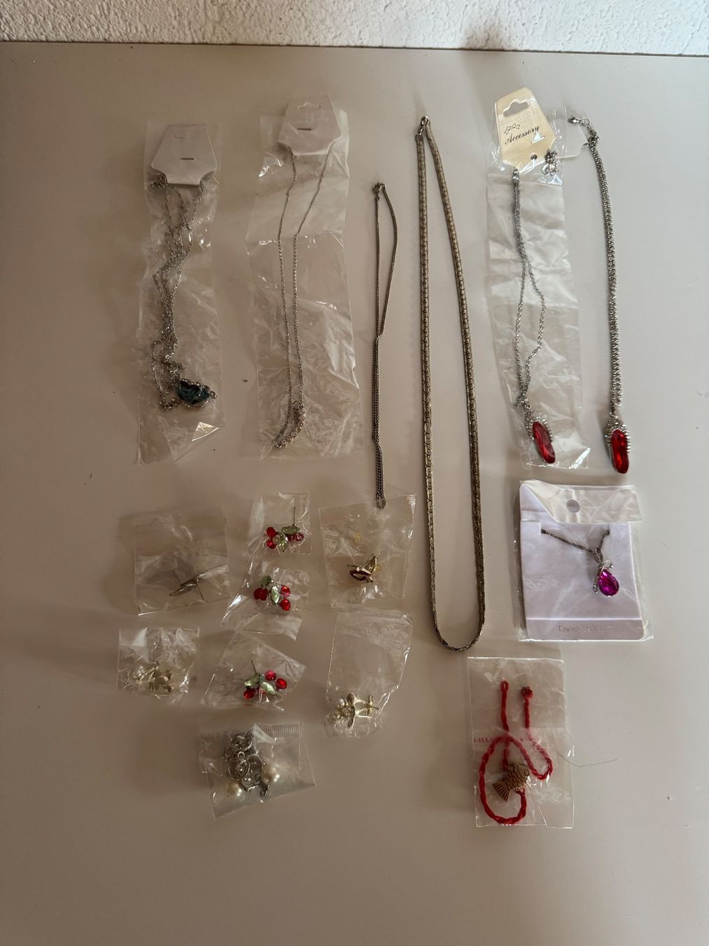 Altri gioielli: 16 Teile Modeschmuck Schmuck Lot – Nuovo (secondo la descrizione) da Grosswangen venduto da shoes.bags.and.co 1