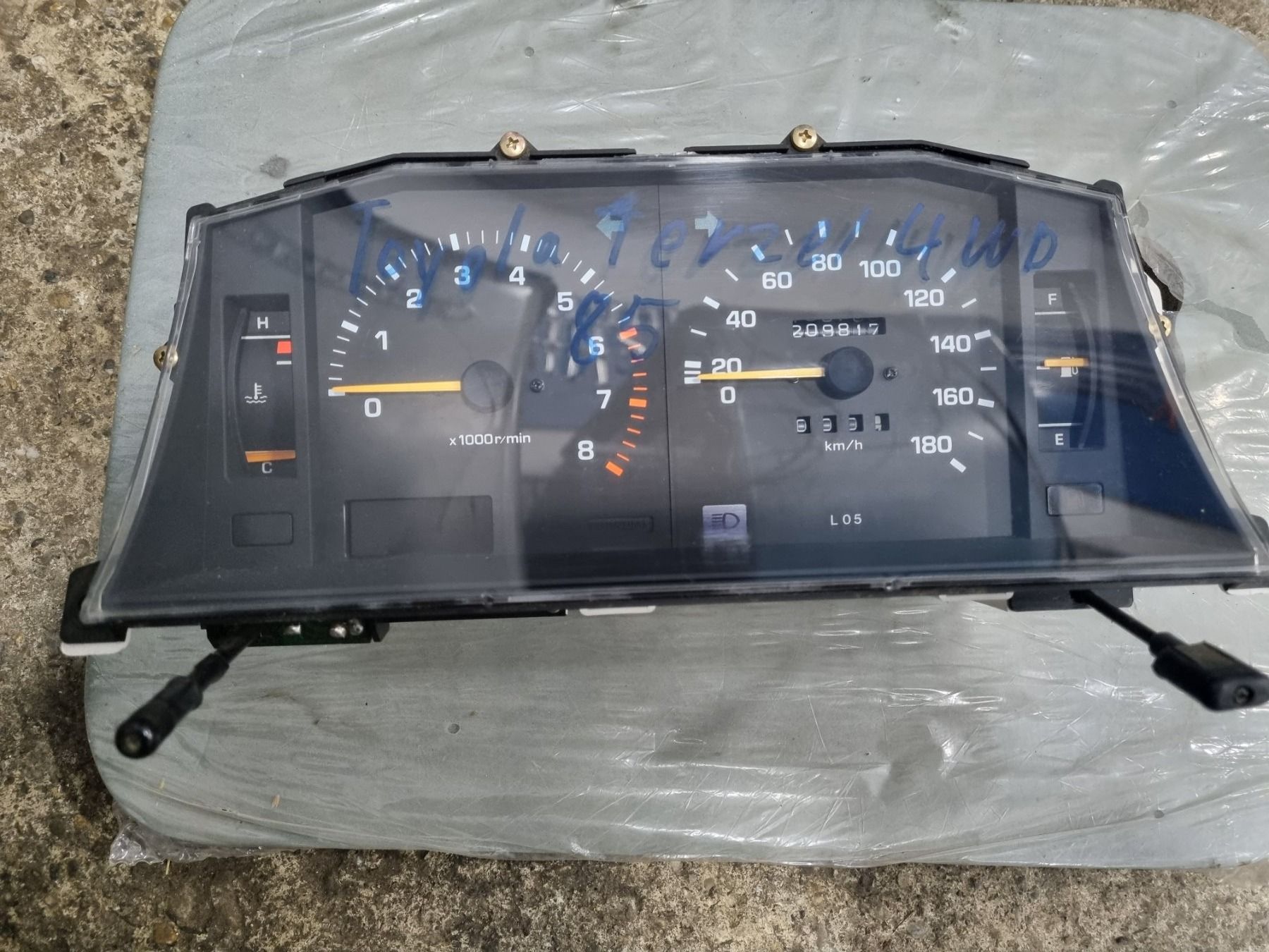 Toyota Tutti pezzi di ricambio auto: Toyota Tercel 4WD Tacho – Usato da Willisau venduto da XL-85