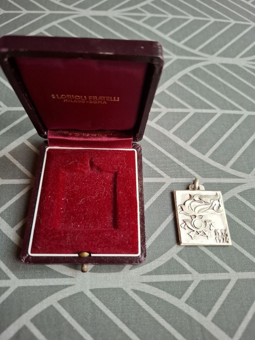 Medaglie: Médaille Militaire en Argent 800 – Usato da Le Locle venduto da Maria.222 4