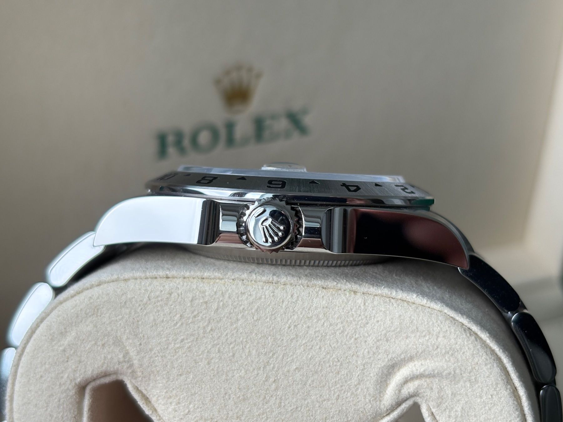 Rolex Orologi: ROLEX Explorer II Polar CH-Fullset 2026 Ref: 226570 – Nuovo (secondo la descrizione) da Birsfelden venduto da Mynos 8