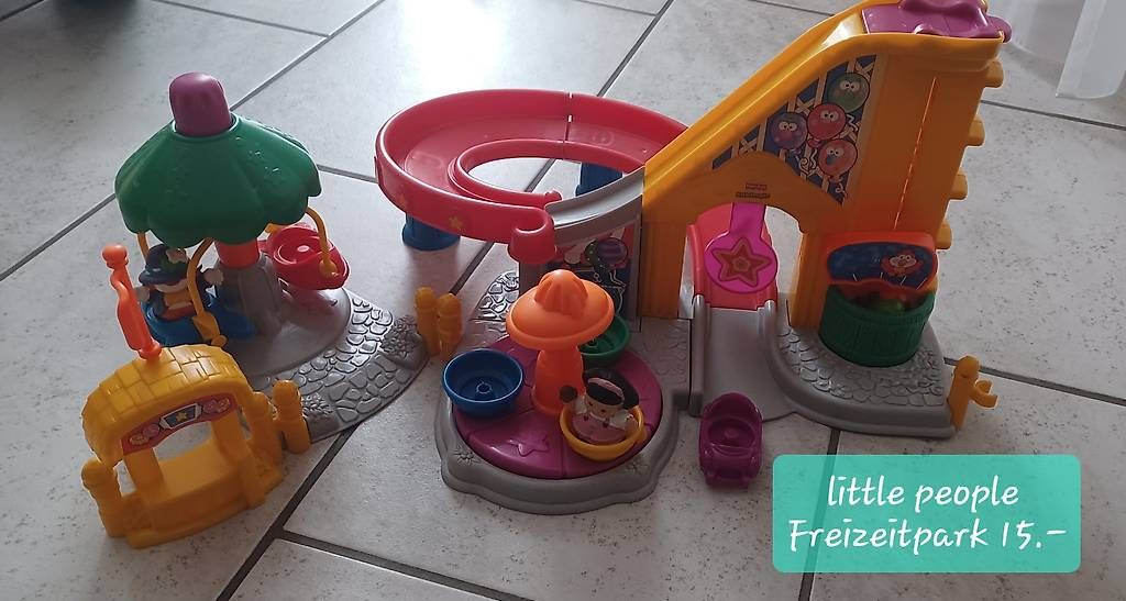 Spielzeuge: Little people Freizeitpark – Gebraucht aus Büttikon AG von Swisslady_1