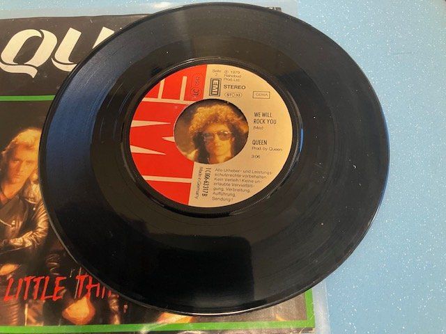 Dischi in vinile: Queen – Usato da Aarwangen venduto da Jukebox3 5