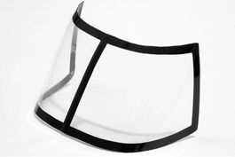 Front Fenster zu Airwolf 600 von Roban