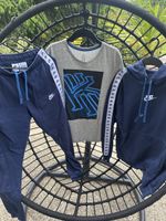 Ensemble Nike