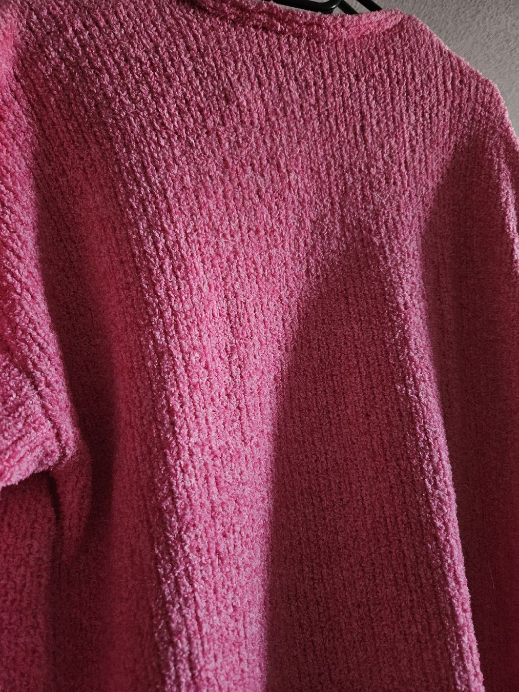 Maglioni & Felpe: Flauschiger Pullover in Pink, Grösse M – Nuovo (secondo la descrizione) da Unterkulm venduto da mizuu 2