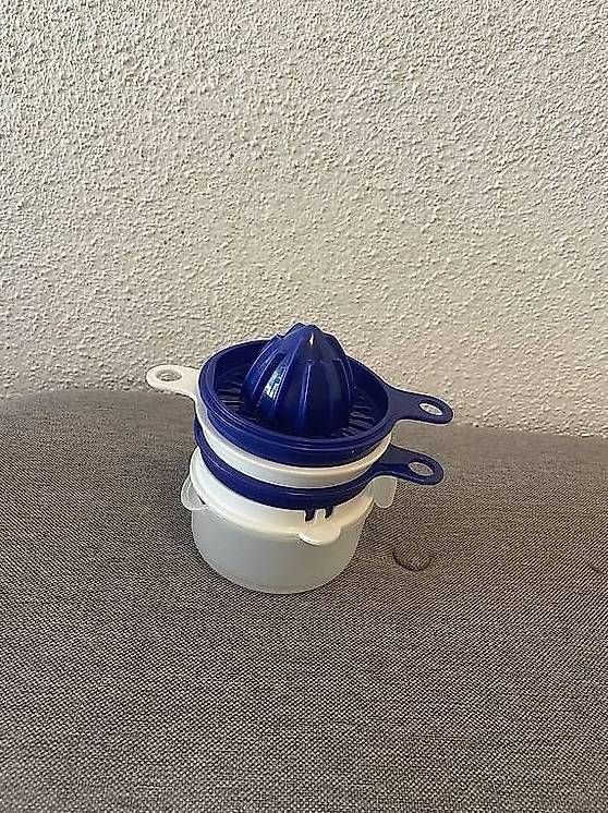 Behälter & Ähnliches: Original Tupperware Küchenperle Set in Blau/Weiss. – Gebraucht aus Künten von Gubapri
