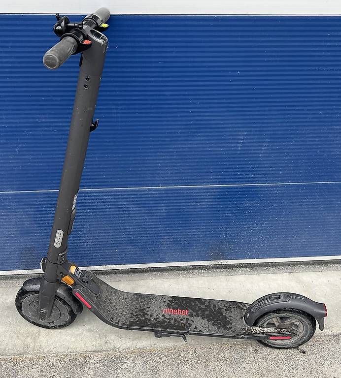 Kickboard: Nineboot E45 Scooter – Usato da Berneck venduto da Rhimi